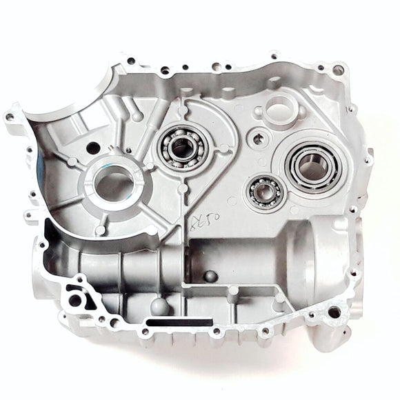 RIGHT CRANKCASE