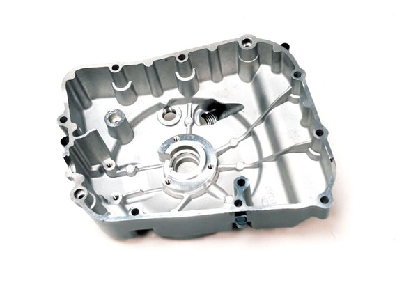 RIGHT CRANKCASE COVER