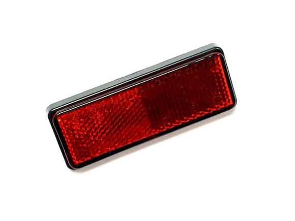 REAR REFLECTOR