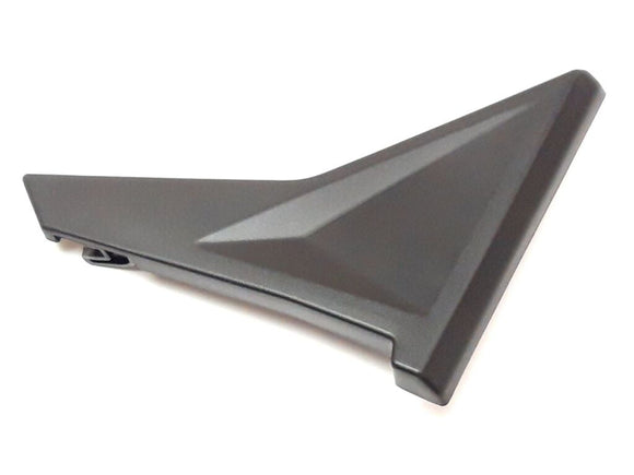 LOWER COVER R