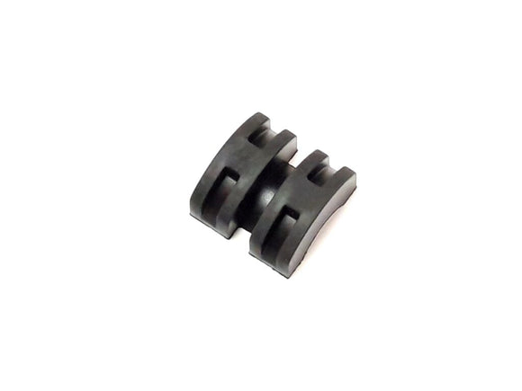 CUSHIONED RUBBER UNDER TANK
