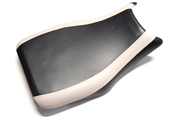 SEAT (BLACK GRAY BLACK) FOR FINLAND